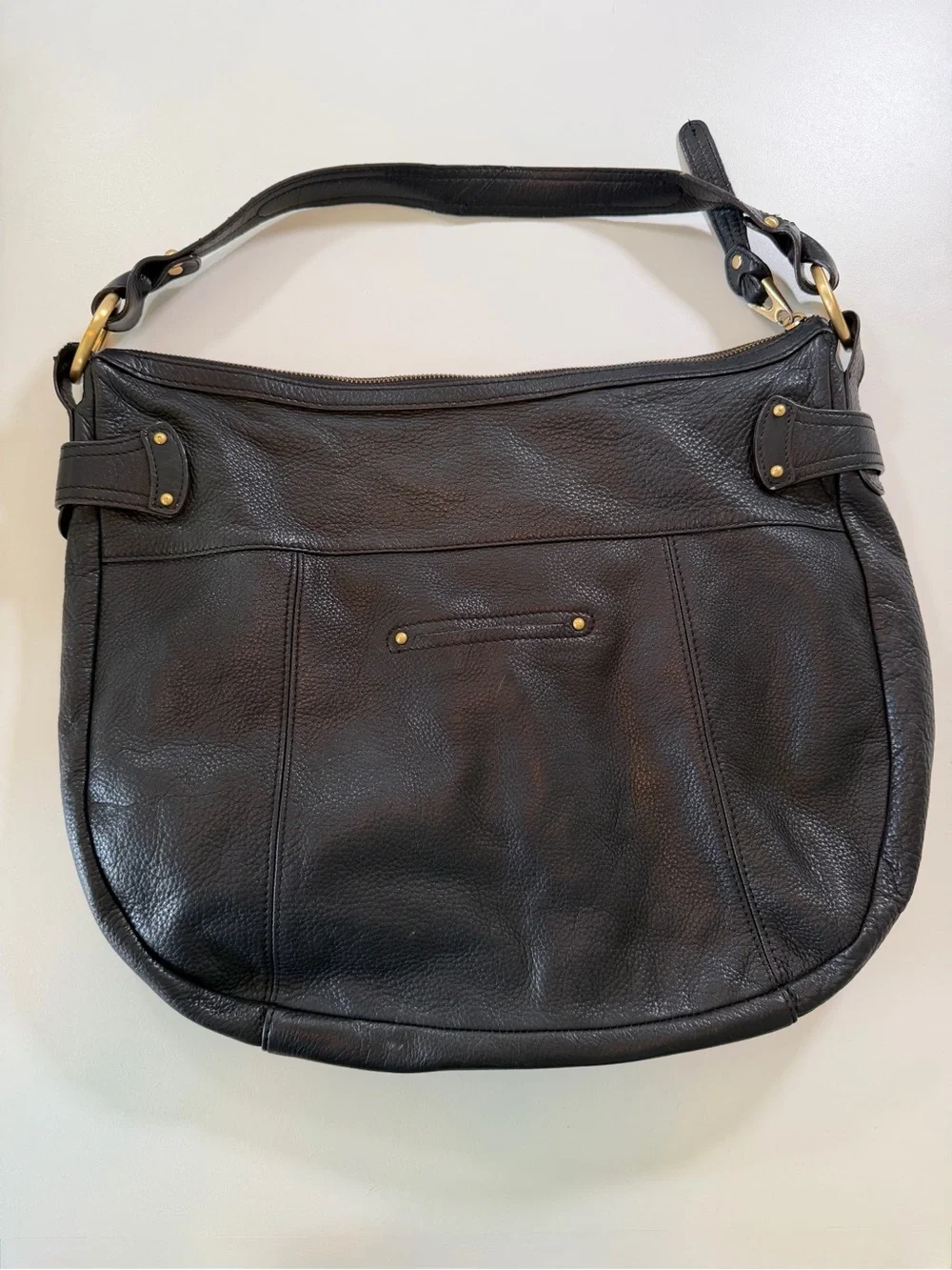 B Makowsky Black Pebbled Leather Slouchy Hobo Bag Gold Cargo Pockets